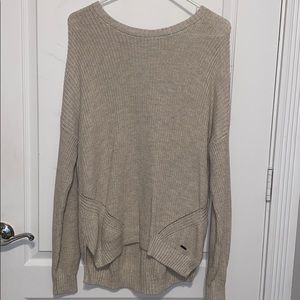 tab Hollister sweater
